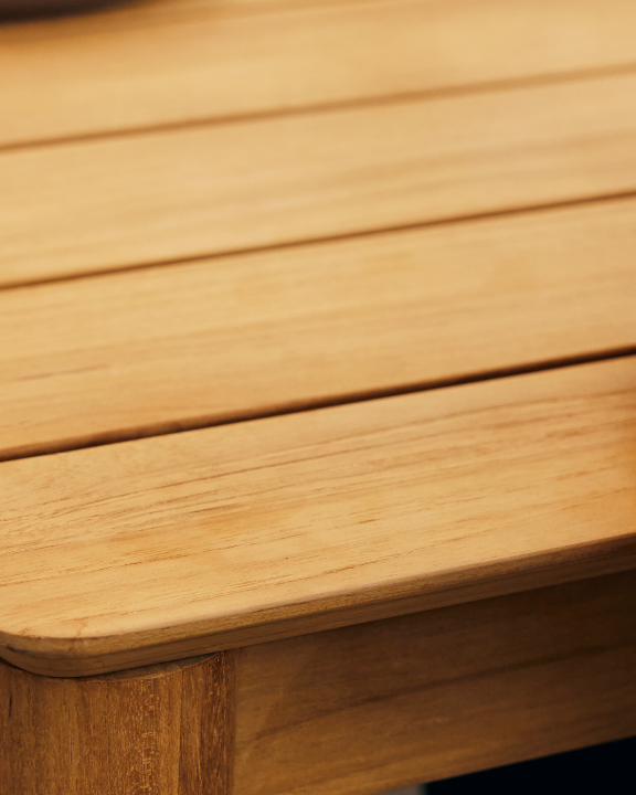 Outdoor Wood Furniture Buyer's Guide