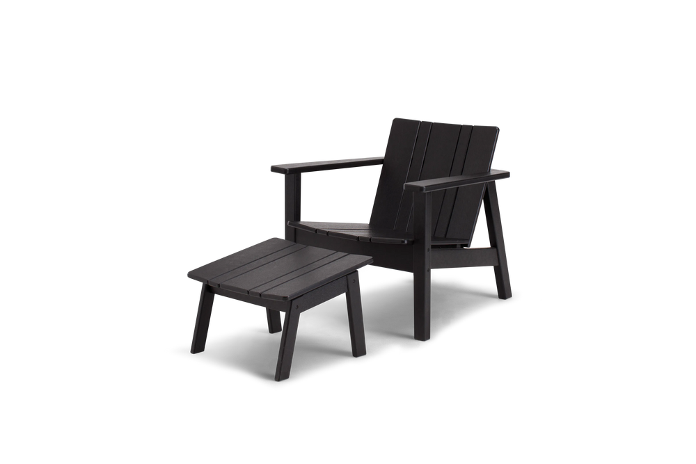 Low Chair - Polywood, in Black, three-quarter view